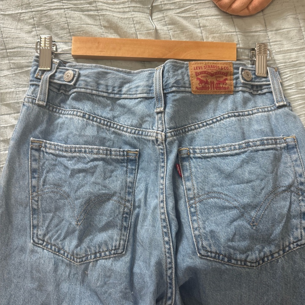 LEVIS CINCH BAGGY JEANS - Picture 3 of 5